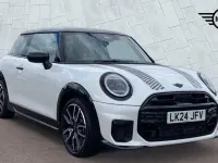 Used Mini Cooper Hatch 154 HP (113 kW) 2024 White Hatchback
