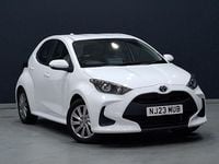 Used Toyota Yaris Hybrid 116 HP (85 kW) 2023 White Hatchback