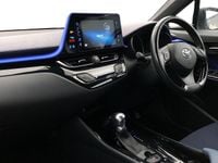 Used Toyota C-HR 122 HP (89 kW) 2018 Silver SUV