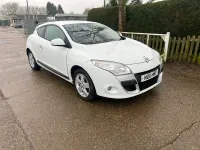 Used Renault Mégane Coupé Dynamique 2011 White Coupe