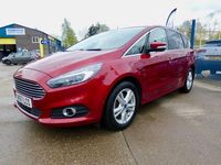 Used Ford S-MAX Titanium 150 HP (110 kW) 2017 Red MPV