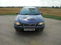 used Volvo V70 2.4