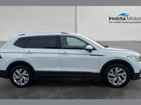 Used VW Tiguan Allspace Life 147 HP (108 kW) 2022 White SUV