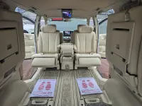 Used Nissan Elgrand 2025 Silver MPV