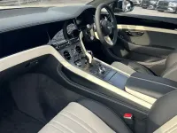 Begagnad Bentley Continental 680 HK (500 kW) 2026 Grå Sportkupé