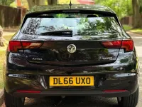 Used Vauxhall Astra Design Edition 125 HP (91 kW) 2016 Black Hatchback