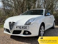 Used Alfa Romeo Giulietta Business 120 HP (88 kW) 2016 White Hatchback