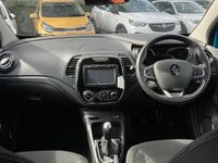 Used Renault Captur Dynamique 90 HP (66 kW) 2016 SUV