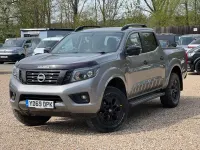 Begagnad Nissan Navara N-Guard 190 HK (139 kW) 2019 Grå Pickup