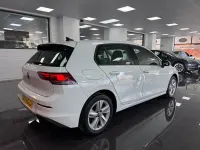Used VW Golf VIII Life 110 HP (80 kW) 2023 White Hatchback