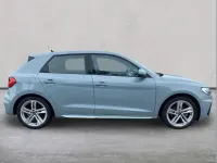 Gebraucht Audi A1 S-Line 150 PS (110 kW) 2023 Grau SUV