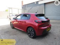 Used Peugeot 208 Allure 102 HP (75 kW) 2020 Red Hatchback