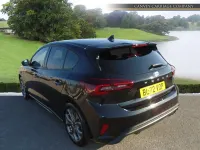 Used Ford Focus ST-Line 125 HP (91 kW) 2023 Black Hatchback