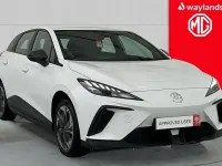 Usado MG MG4 EV SE 319 kW (435 HP) 2023 Branco Citadino