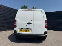 Used Citroën Berlingo 75 HP (55 kW) 2019 White MPV