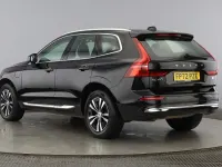 Used Volvo XC60 Core 350 HP (257 kW) 2022 Onyx black SUV