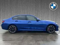 Begagnad BMW 330e M Sport 2025 Blå Sedan