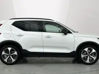 Used Volvo XC40 Plus 161 HP (118 kW) 2025 White SUV