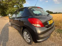 Used Peugeot 207 Active 95 HP (69 kW) 2011 Black Hatchback