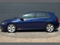 Used VW Golf VIII Style 147 HP (108 kW) 2021 Blue Hatchback