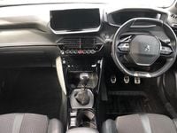 Used Peugeot 2008 GT 129 HP (94 kW) 2022 White SUV