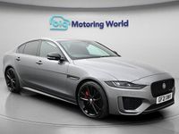 Usado Jaguar XE R-Dynamic 250 HP (183 kW) 2021 Cinzento Sedan