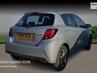 Used Toyota Yaris 99 HP (72 kW) 2016 Hatchback