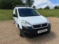 Used Peugeot Partner 2018 White