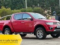 Used Mitsubishi L200 2015 Red Pickup