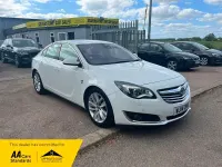 Begagnad Vauxhall Insignia Elite 163 HK (119 kW) 2014 Vit Halvkombi