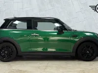 Used Mini Cooper Classic 134 HP (98 kW) 2023 Green Hatchback