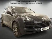 Used Porsche Cayenne Platinum Edition 462 HP (339 kW) 2022 Blue SUV