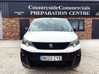 Used Peugeot Partner Premium 100 HP (73 kW) 2022 White MPV