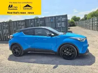 Used Toyota C-HR 122 HP (89 kW) 2018 Blue/black SUV