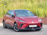 Used MG MG4 EV Trophy 149 kW (203 HP) 2023 Red Hatchback