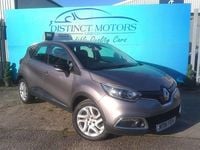 Used Renault Captur Dynamique 90 HP (66 kW) 2016 Grey SUV