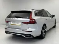 Used Volvo V60 R-Design 161 HP (118 kW) 2022 Estate