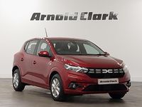 Begagnad Dacia Sandero Expression 91 HK (66 kW) 2023 Röd Halvkombi