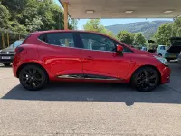 Used Renault Clio IV Dynamique 2016 Red Hatchback