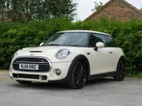 Used Mini Cooper S Hatch 2014 White Hatchback