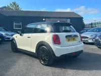 Used Mini Cooper Hatch 136 HP (100 kW) 2017 White Hatchback