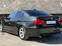 Używany BMW 320 Efficient Dynamics 161 KM (118 kW) 2010 Czarny Sedan/Limuzyna