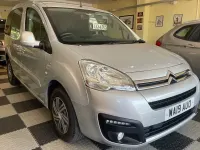 Used Citroën Berlingo Feel 100 HP (73 kW) 2019 Silver MPV
