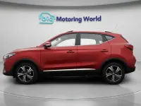 Używany MG ZS 2024 Czerwony SUV