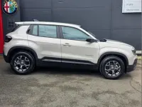 New Jeep Avenger Altitude 101 HP (74 kW) 2025 Special solid  snow white SUV