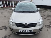 Used Toyota Corolla Verso T2 110 HP (80 kW) 2002 Silver MPV