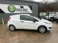 Used Ford Fiesta 2016 White Van