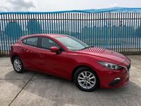 Used Mazda 3 150 HP (110 kW) 2015 Red Hatchback
