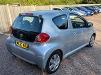 Used Toyota Aygo 67 HP (49 kW) 2007 Silver Hatchback
