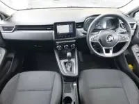 Used Renault Clio V Evolution 145 HP (106 kW) 2023 White Hatchback